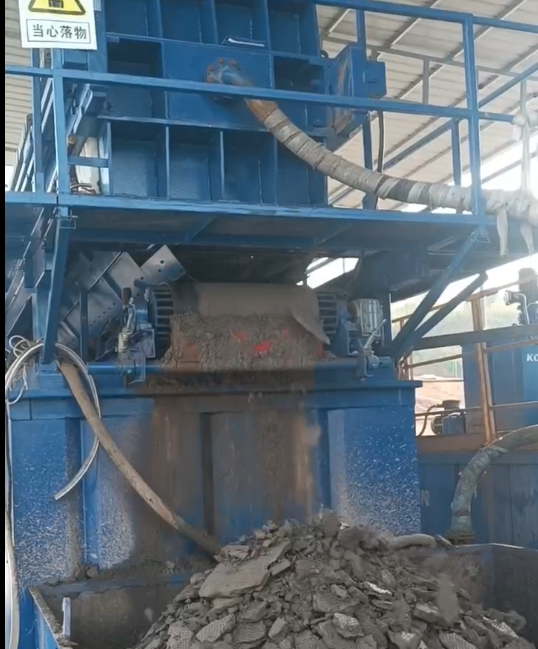 400平高壓隔膜壓濾機(jī) 400平高壓隔膜壓濾機(jī)