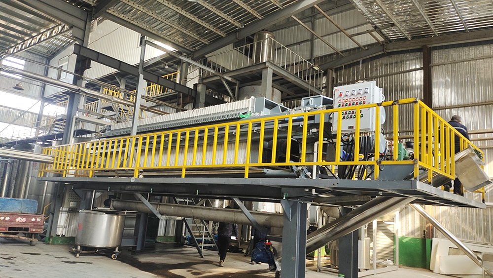 購(gòu)買(mǎi)尾煤處理隔膜壓濾機(jī)時(shí)注意事項(xiàng)